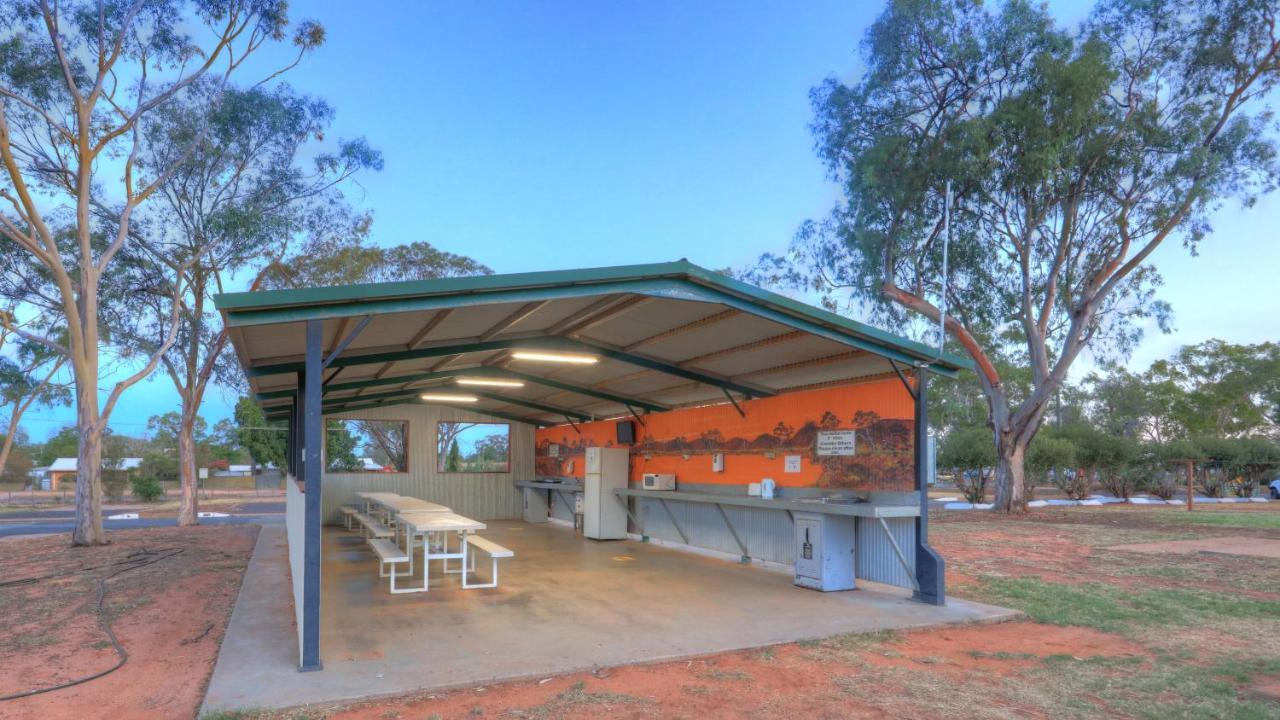 Cobar Caravan Park Εξωτερικό φωτογραφία