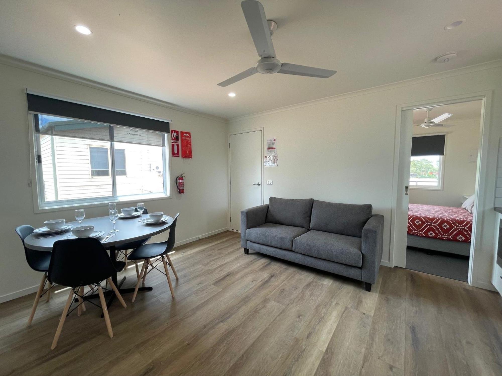 Cobar Caravan Park Εξωτερικό φωτογραφία